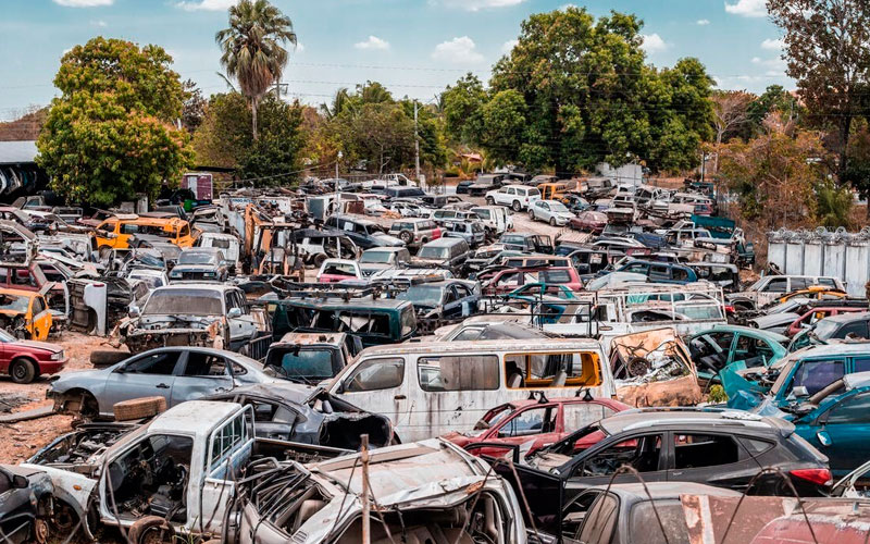 Old Vehicles Scrap